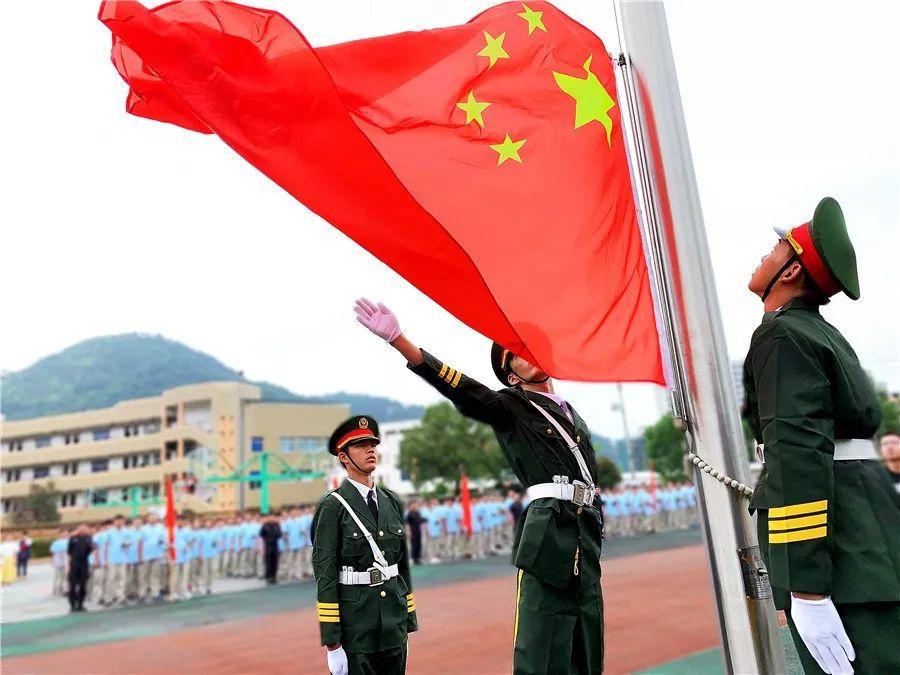 武山水帘洞游能寄存行李吗？